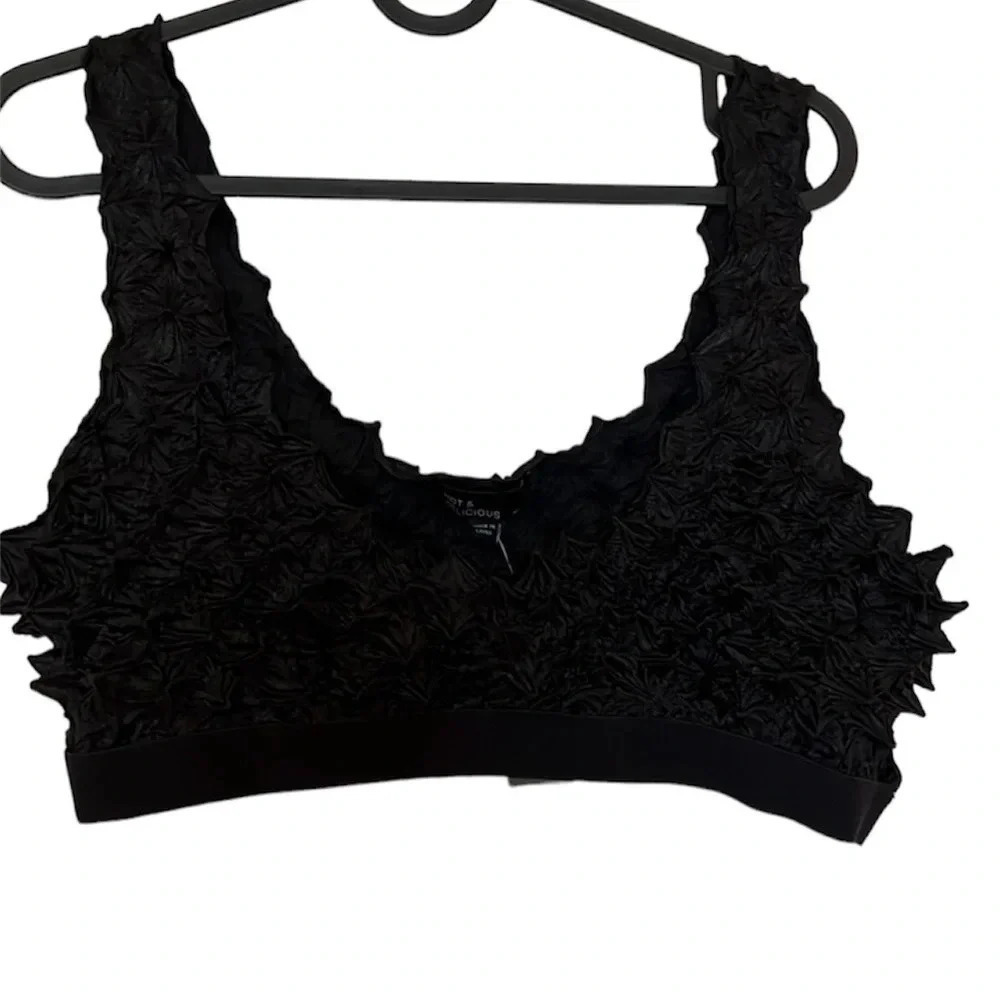 Simmons Black hot & Delicious Waffle textured Bralette Sz M